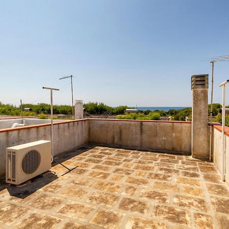 Awesome Home In Manduria With Kitchen Экстерьер фото