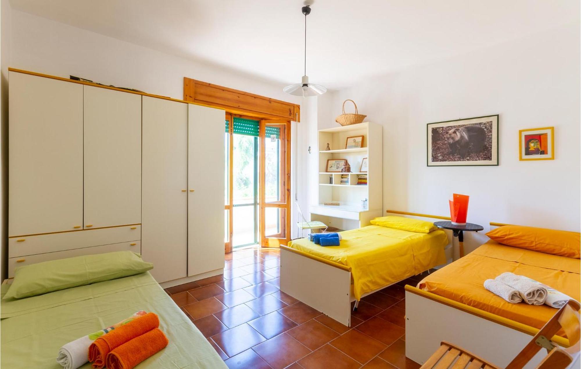Awesome Home In Manduria With Kitchen Экстерьер фото